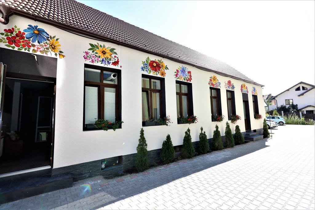 Flowers House Σίμπιου Εξωτερικό φωτογραφία