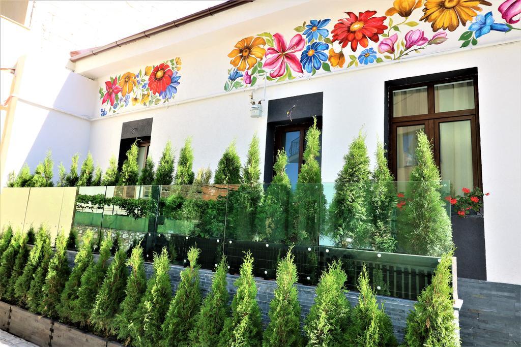 Flowers House Σίμπιου Εξωτερικό φωτογραφία